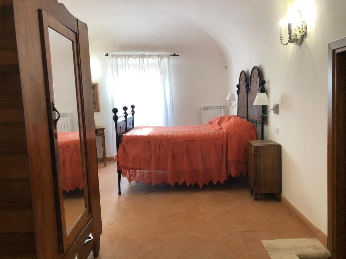 Ferienwohnung Visione Via Peltuino 19 Prata d'Ansidonia Exterior foto