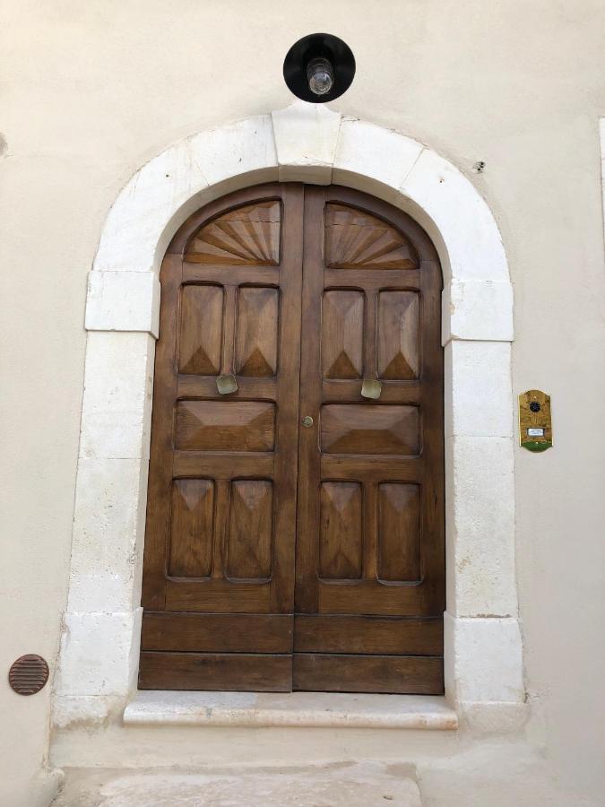 Ferienwohnung Visione Via Peltuino 19 Prata d'Ansidonia Exterior foto